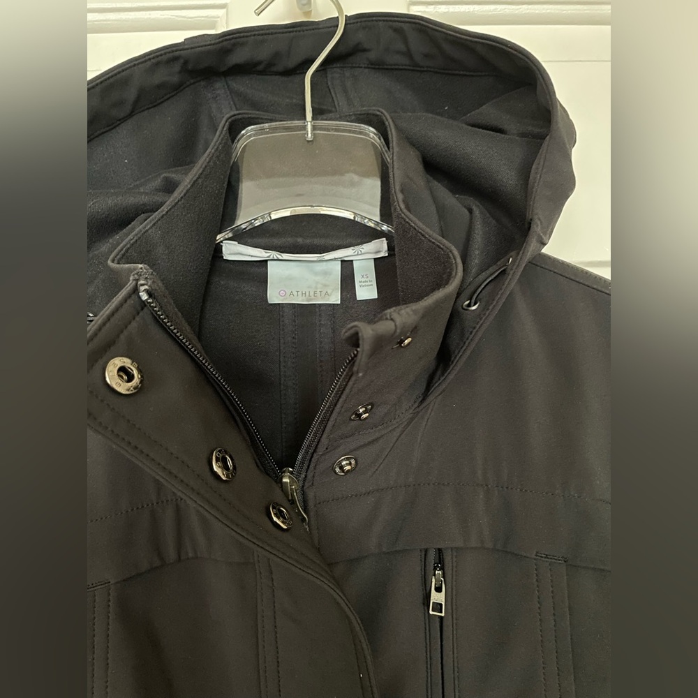 Athleta XS Shelter Cove Softshell‎ Hooded Parka Jacket Black Snap Storm Flap - Picture 7 of 10
